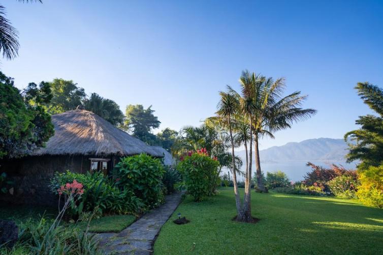 Hotel Bambu Santiago Atitlan Exterior photo